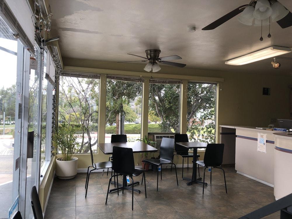 University Inn At San Luis Obispo Zewnętrze zdjęcie