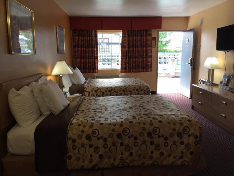 University Inn At San Luis Obispo Zewnętrze zdjęcie