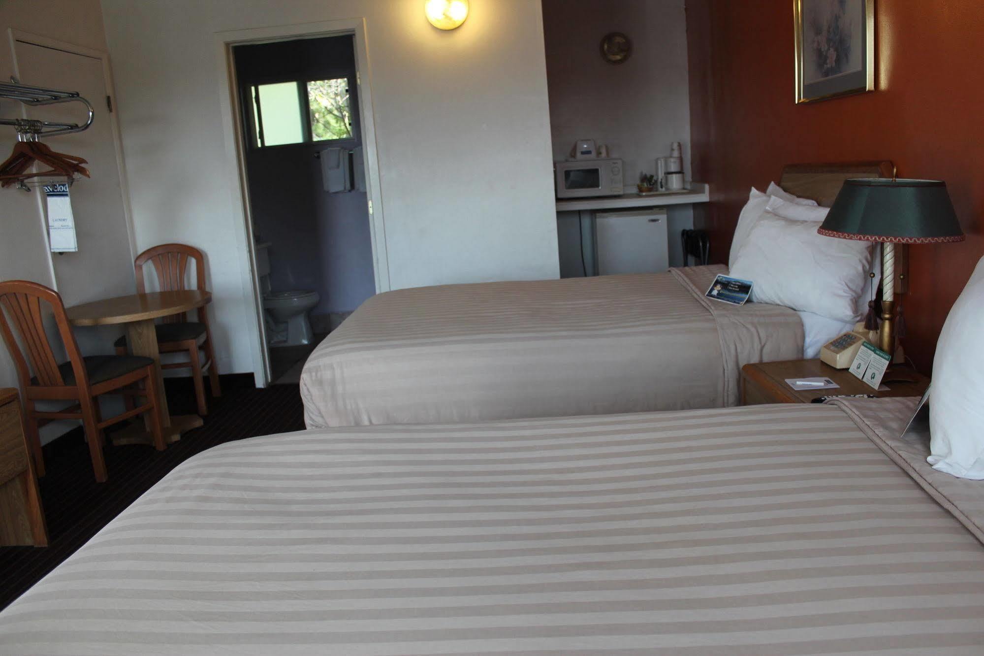 University Inn At San Luis Obispo Zewnętrze zdjęcie